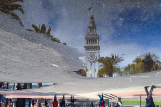 Illustration for article titled San Francisco's Sights Reflected Upside-Down In Perfectly Clear Puddles